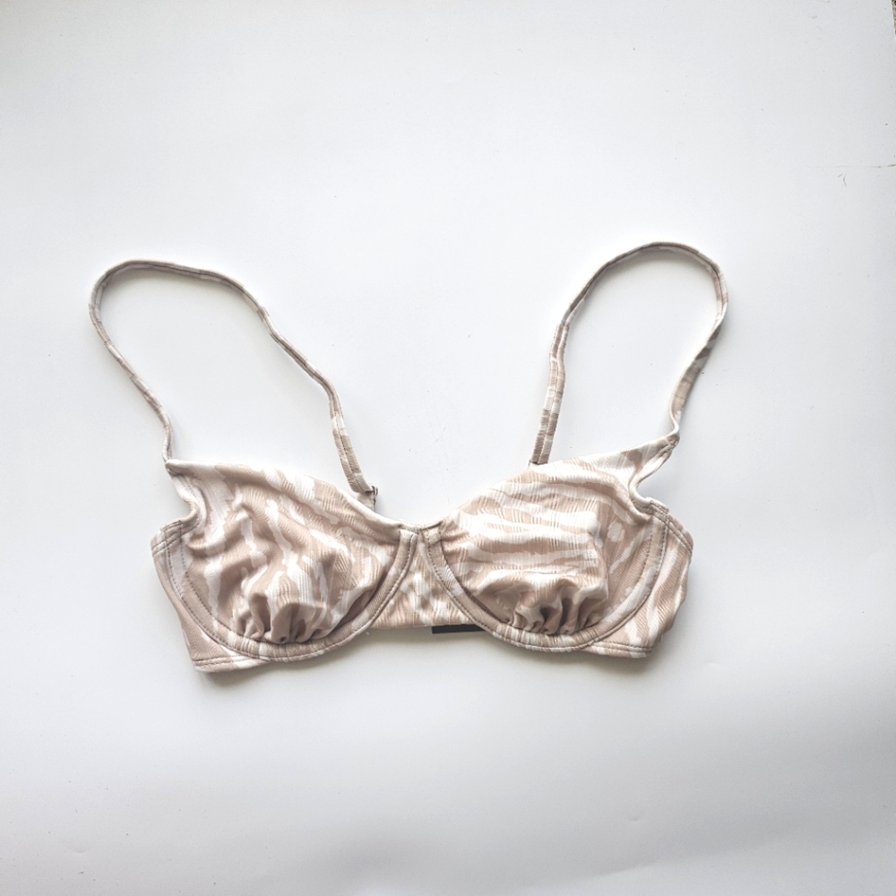 Wild Fable Bikini Top Cream And Tan Tiger Stripes
